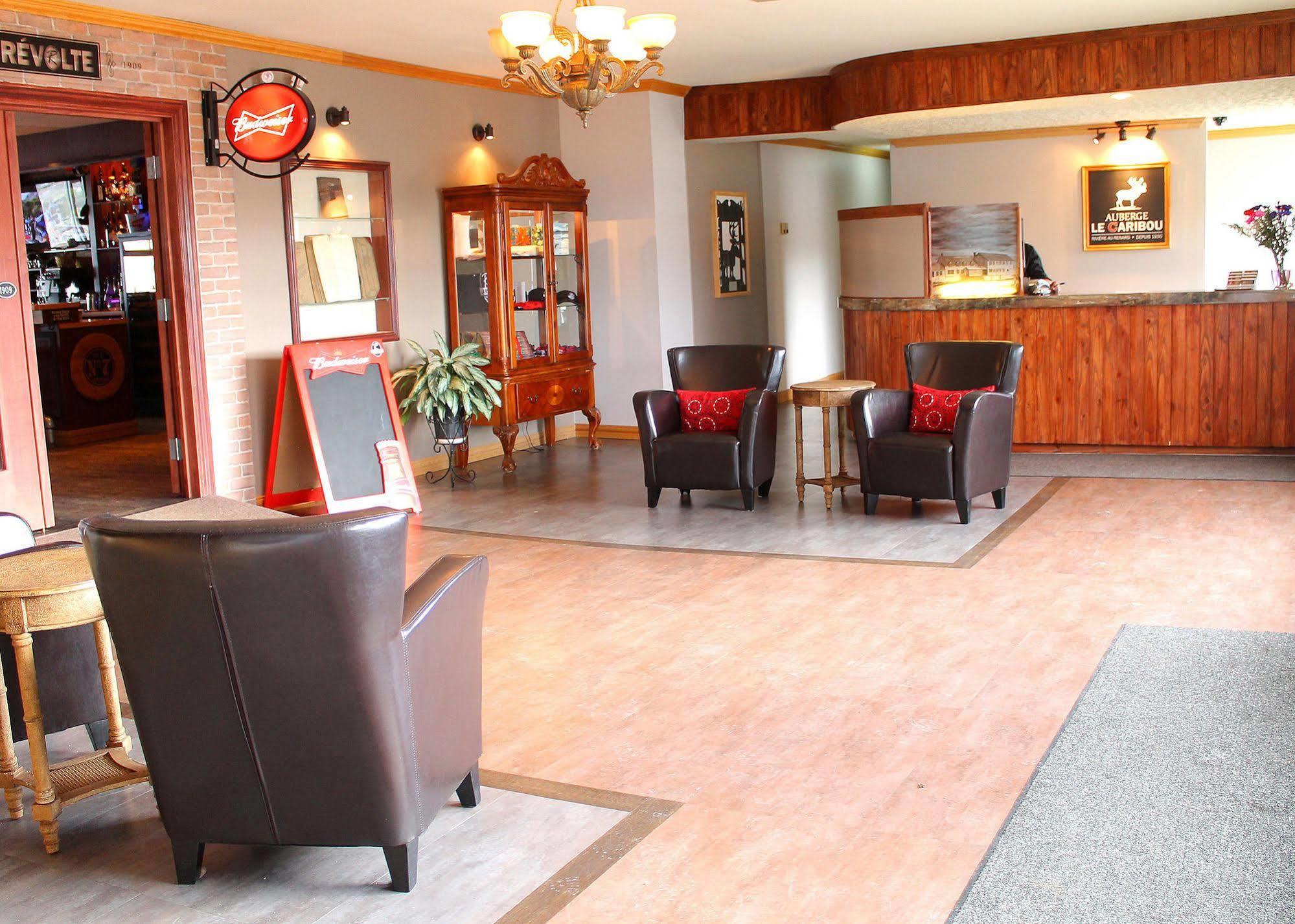 Auberge Le Caribou Riviere-au-Renard Eksteriør billede